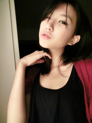 女主角齊容榕秒殺各路?；ㄅ? width=