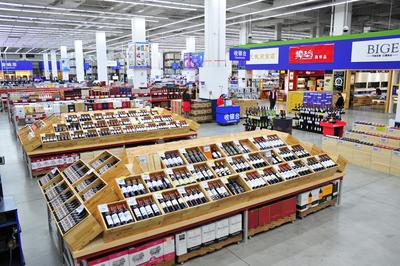 升級(jí)改造后全新亮相的山姆深圳福田店給會(huì)員帶來(lái)更舒適的購(gòu)物體驗(yàn)以及煥然一新的形象感受。